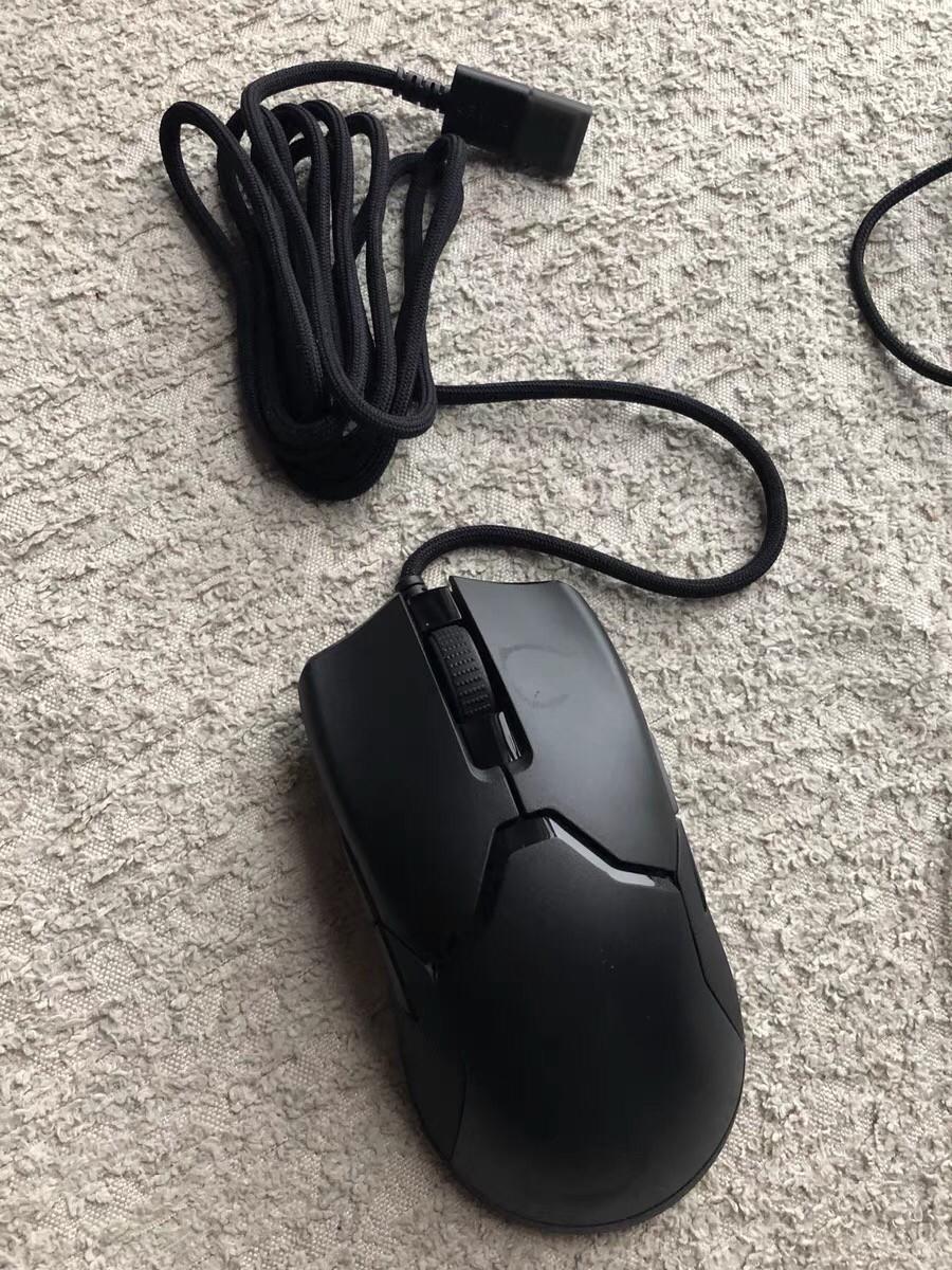 雷蛇毒蝰8KHz有线鼠标入手分享来啦